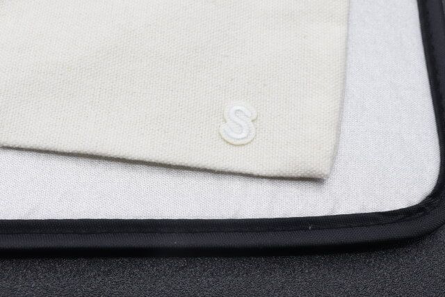 セリアの装飾ベース 巾着 35×30cmにワッペンをつけてアレンジ