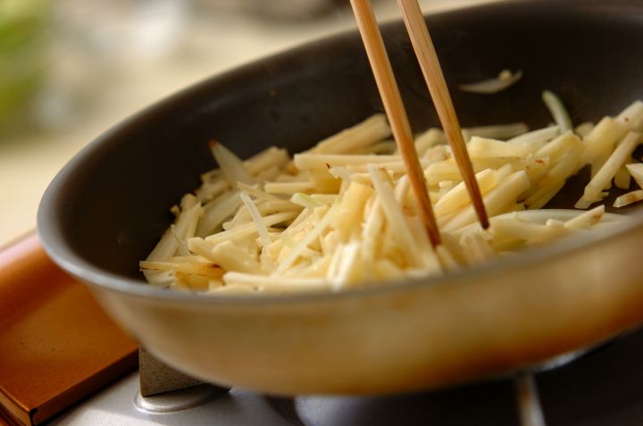 パセリたっぷりスペイン風オムレツの作り方1