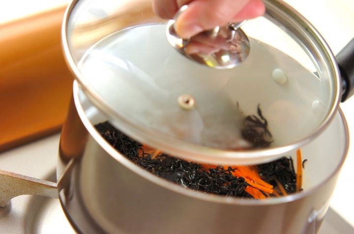ヒジキの煮物の作り方1
