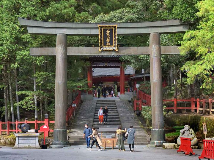 西参道からの入り口にある大鳥居