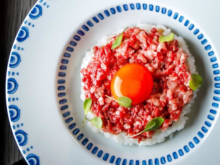 外苑前『THE CARNE tokyo』の「太田牛のユッケご飯」