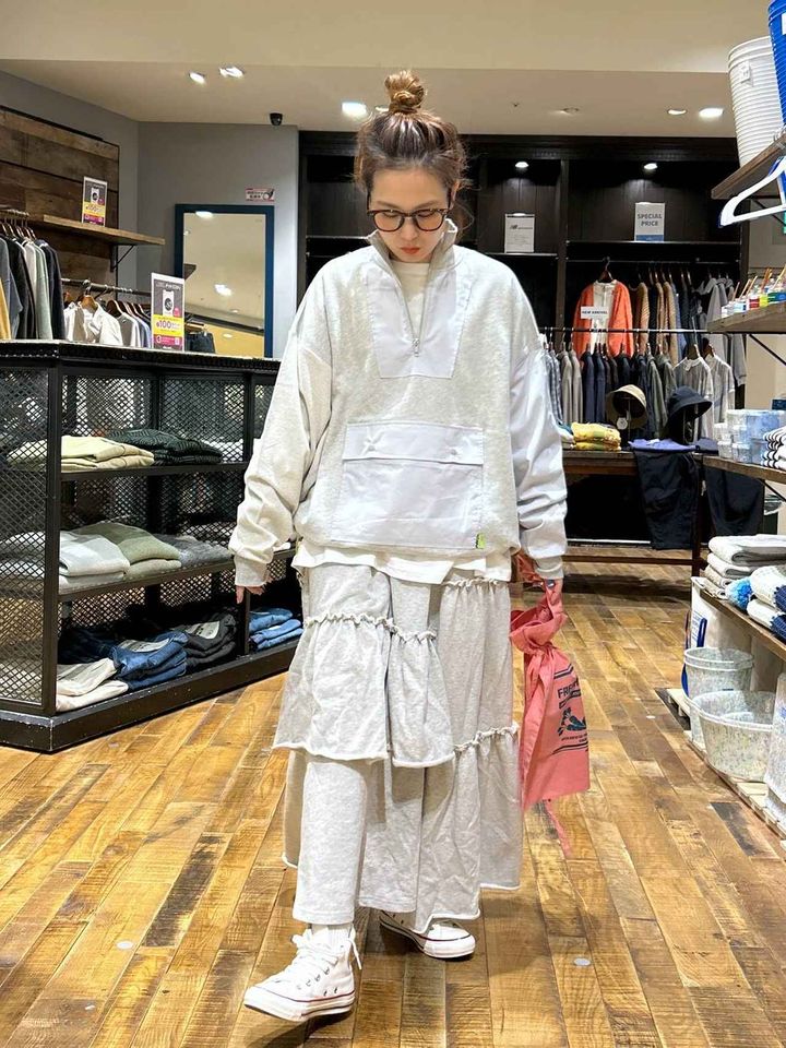 画像1: 出典：.st