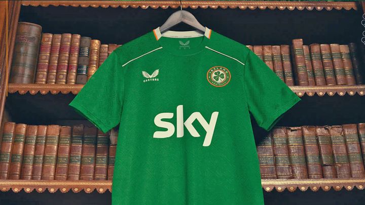 アイルランド代表が2024新ユニフォームを発表！「戦士の盾」の結び目模様を描く“鉄壁デザイン”