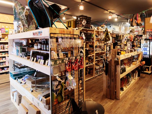 絶対行ってほしい！圧倒的こだわりのキャンプショップが楽しすぎる