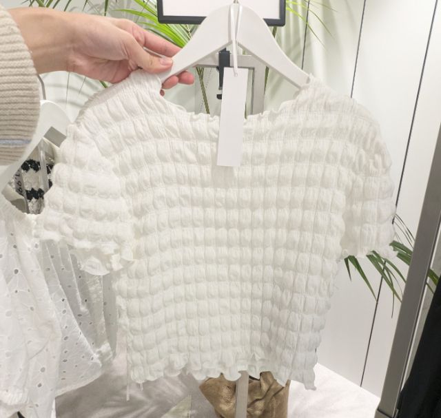 白のシャーリングT