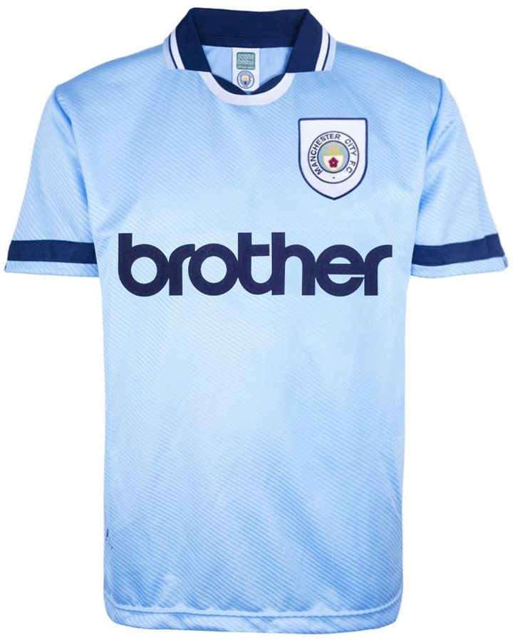 『オアシス』30周年記念盤にはコレ！マンチェスター・シティ、“リアタイ気分”の90年代レトロユニフォーム