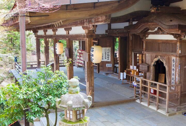 紫式部ゆかりの「石山寺」で、大河ドラマの世界と平安の恋にときめいて♪