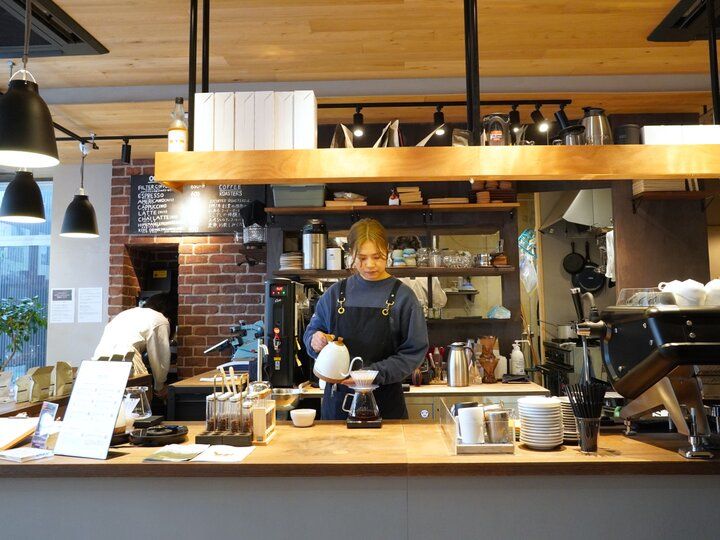 空気の澄んだ朝の鎌倉でゆったりとしたモーニング♪「27COFFEE ROASTERS KAMAKURA」