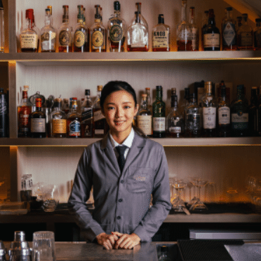 アジアの一流バーテンダー画像