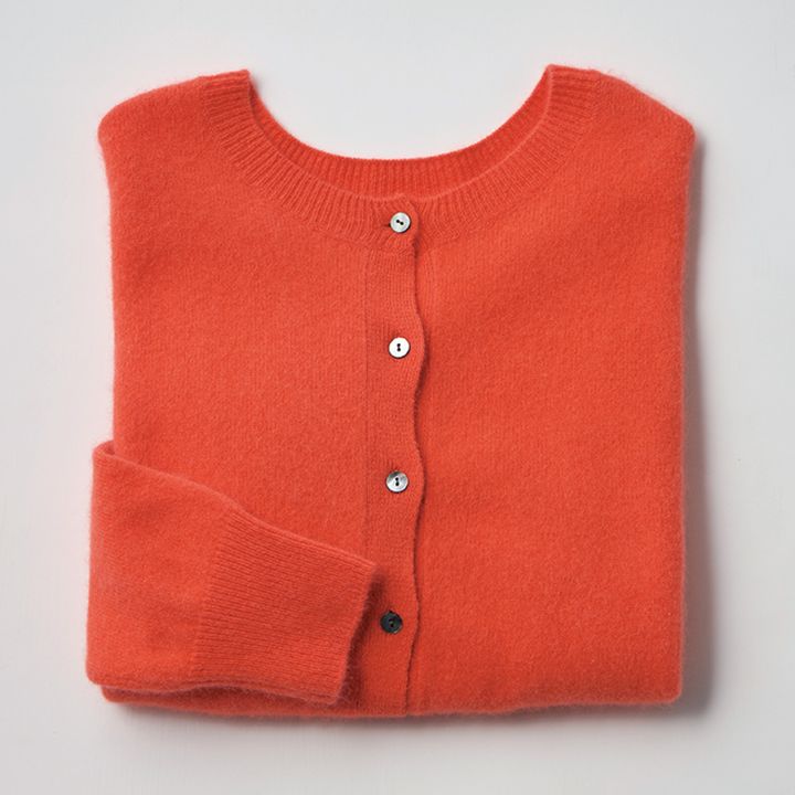 赤、オレンジ、黄色！コーデにプラスしたいおしゃれなアイテム12選