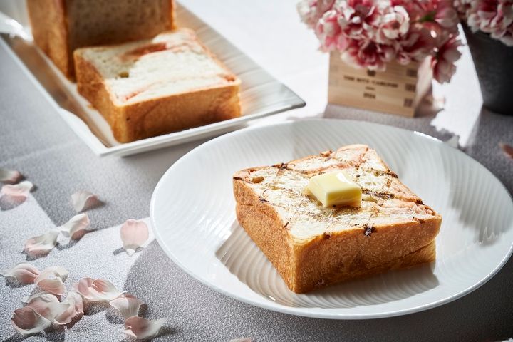 「桜ブレッド」1200円