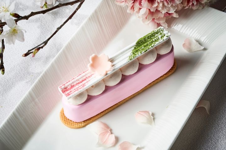 「桜 抹茶 ラズベリームース」900円