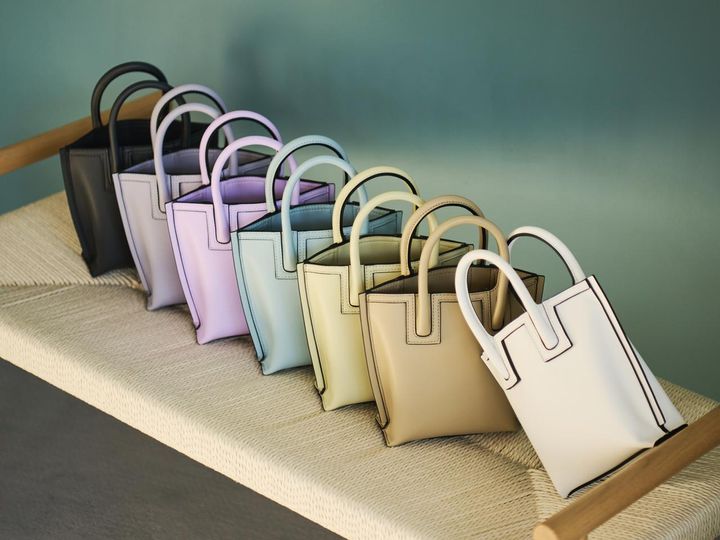 画像: 「Ree BAG Mini」[縦17.4×横14.5~19×マチ4.5cm]各￥14,300※2024年5月下旬頃発売予定 出典：ロペ エポール