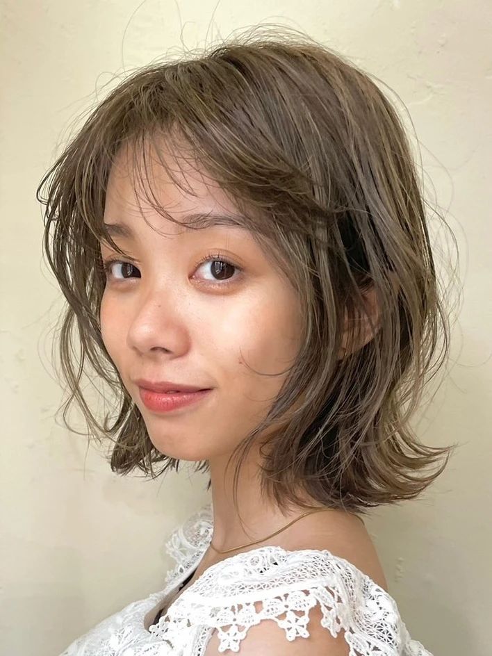 ボブ ヘア 髪型 ヘアスタイル 大人 前髪あり