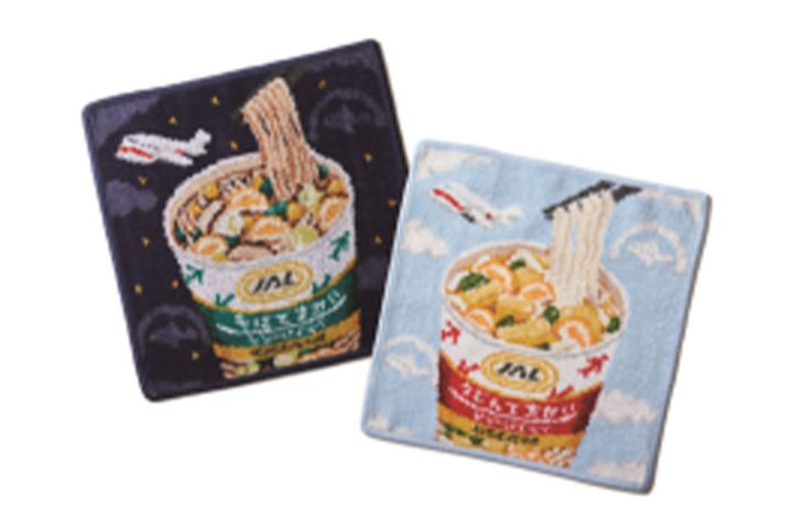 JAL機内食カップ麺が人気のハンカチに