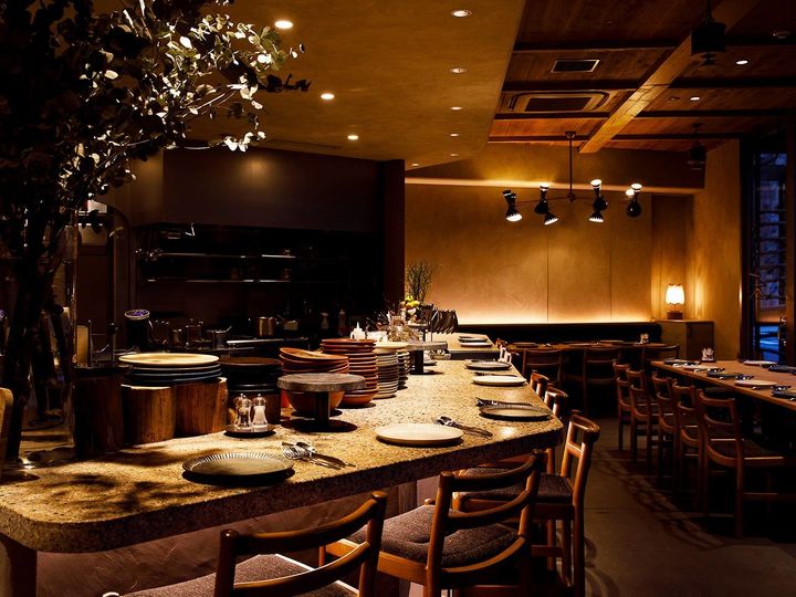 恵比寿『PICICA PICICA PIZZA & PASTA』の内観