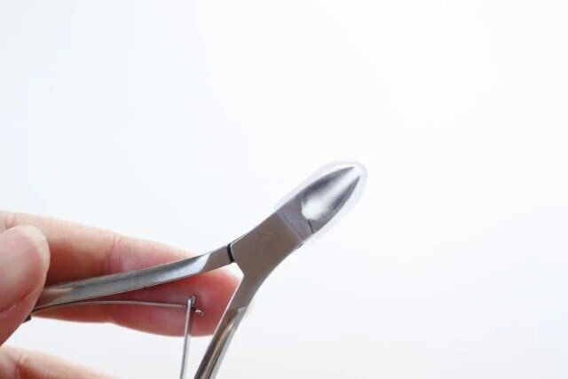 キューティクルニッパーのキャップ