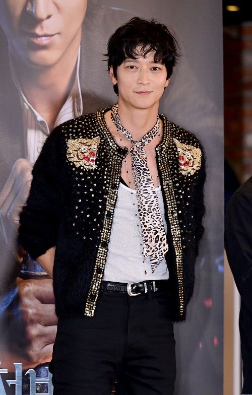 カン・ドンウォン