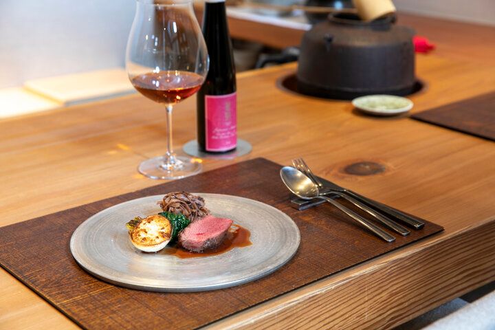 風情ある神楽坂の路地へ♪古民家レストラン「HASABON」で楽しむ、フレンチと抹茶の出会い