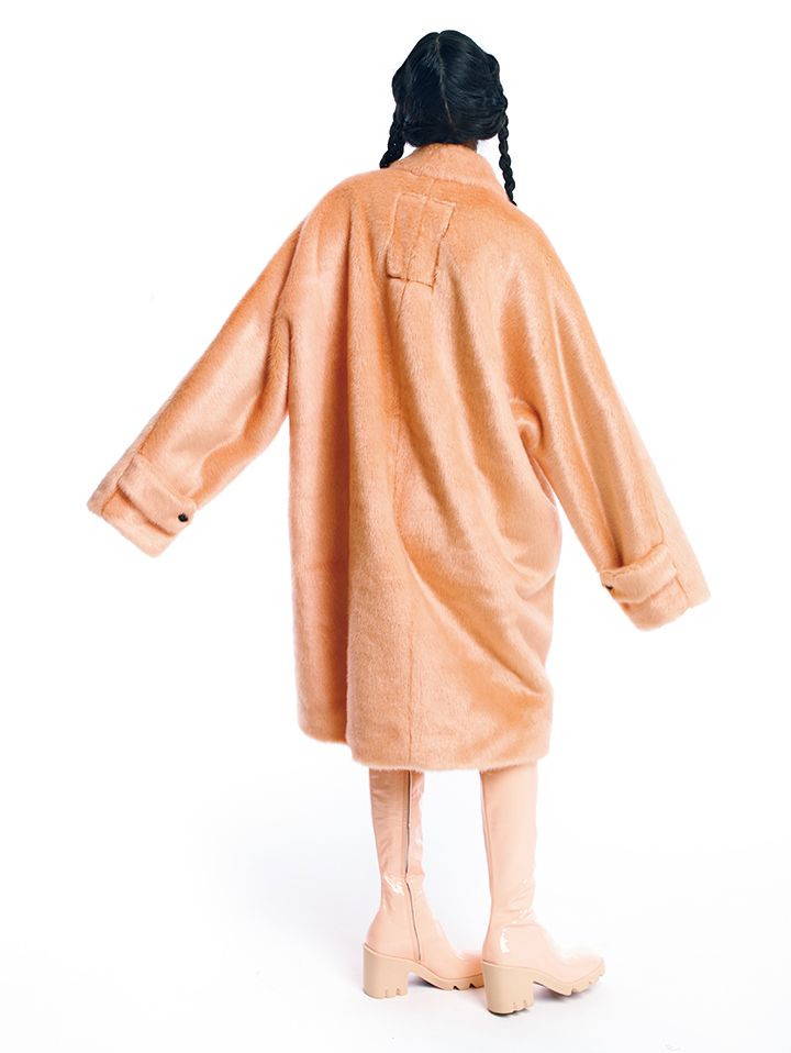 《BURBERRY》で季節のかわりめファッションを楽しもう