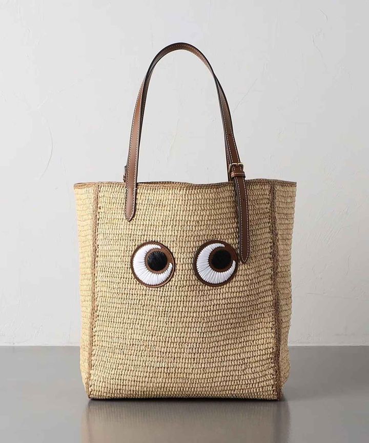 画像: 「EYES RAF トートバッグ M」[縦31×横27×マチ13cm]￥102,300【アニヤ・ハインドマーチ】 出典：ユナイテッドアローズ
