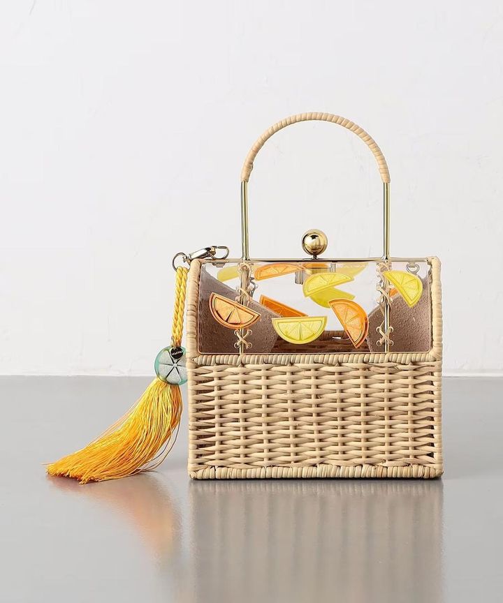 画像: 「LOLE LEMON ハンドバッグ」[縦14×横17×マチ12cm]￥117,700【ワイワイ】 出典：ユナイテッドアローズ