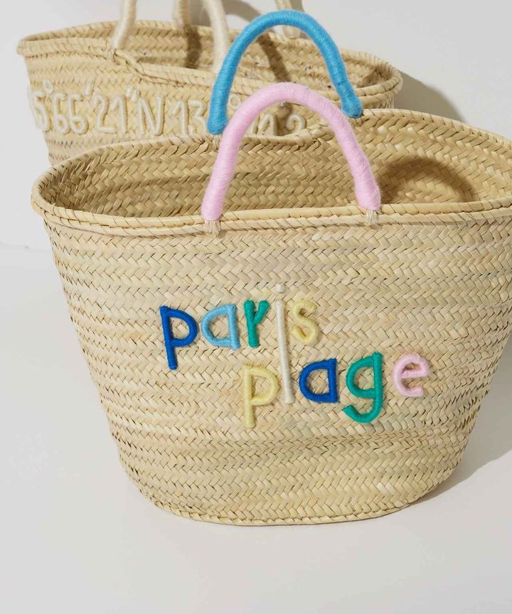 画像: 「別注ビッグバスケット」[縦38×横29～50×マチ12cm]￥31,900ともに【キロメートル パリ】 出典：ウィム ガゼット