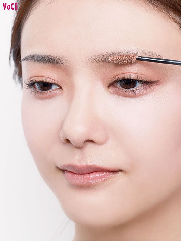 眉は明るく染め上げる／田村保乃さん