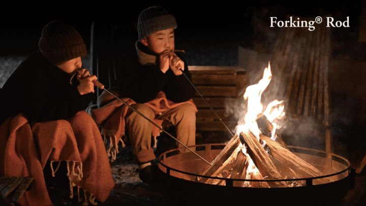 「焚火の炎を巧みに操る」機能性が優秀すぎるキャンプギアがかっこよすぎた…！