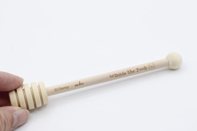 セリアのプーさん 木製はちみつディッパー