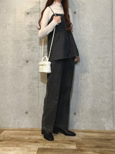 春のビスチェコーデ