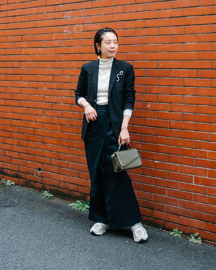 【2024】40代女性の大人可愛い「ニューバランス」スニーカーのレディースコーデ13選