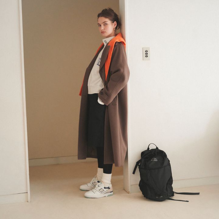 【2024】40代女性の大人可愛い「ニューバランス」スニーカーのレディースコーデ13選