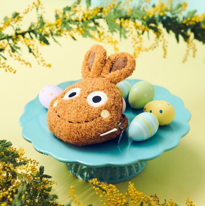 「フラッフスター フェイスポーチ」2970円