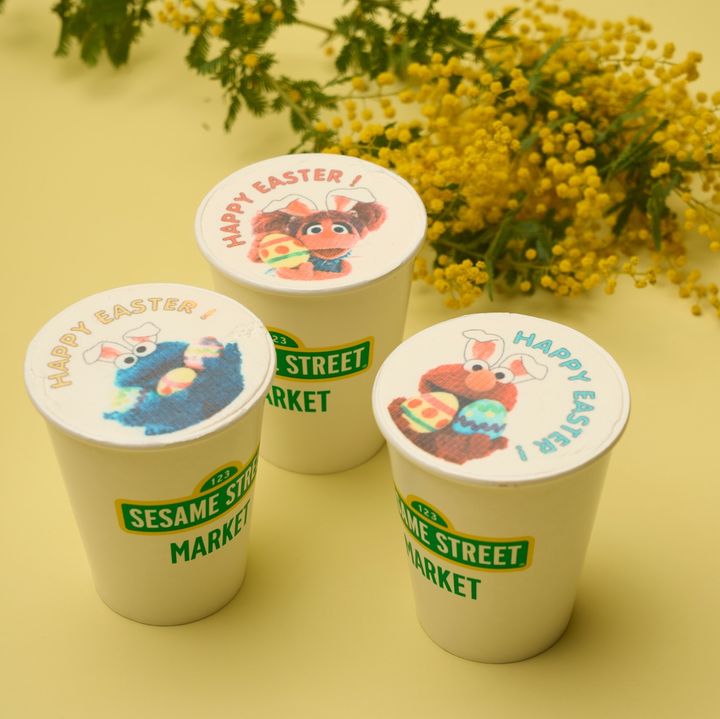 「イースターキャラクターラテ」全3種650円