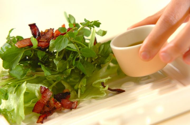 主役級のおいしさ！クレソンとベーコンのマスタードサラダ by 松崎 恵理さんの作り方3