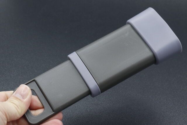 100均ダイソーのお手入れグッズホコリ取り