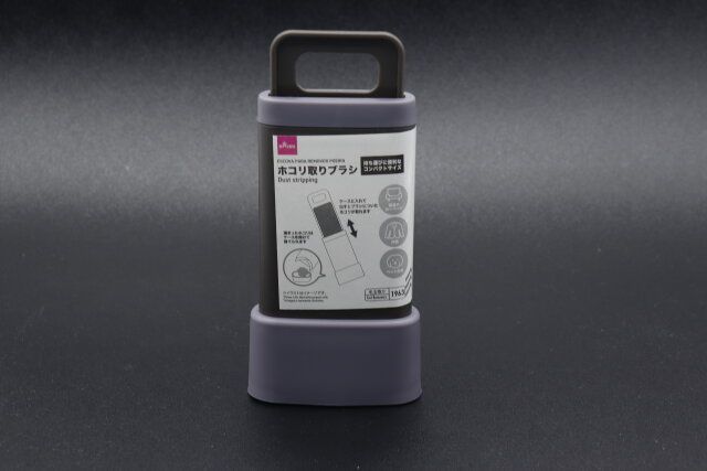100均ダイソーのお手入れグッズホコリ取り