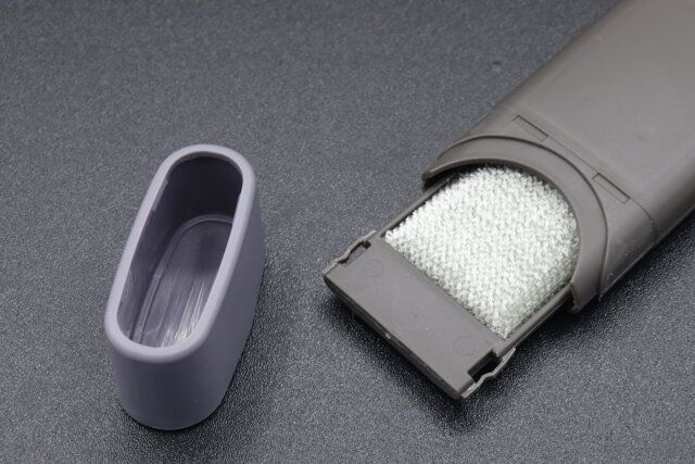 100均ダイソーのお手入れグッズホコリ取り