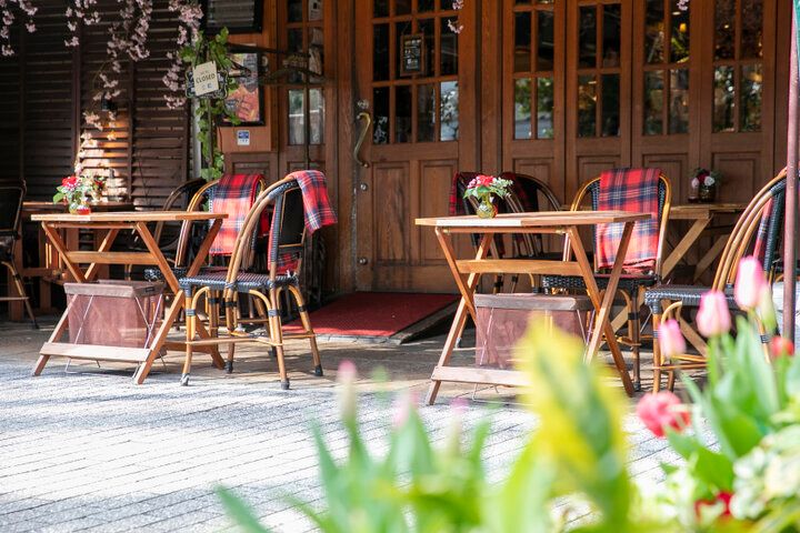 お花見帰りにも♪新宿御苑の緑を眺められるテラス席でいただく、ヘルシーイタリアン「AUREOLE（オリオール）」