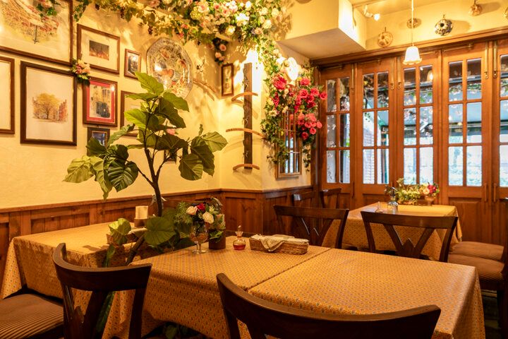 お花見帰りにも♪新宿御苑の緑を眺められるテラス席でいただく、ヘルシーイタリアン「AUREOLE（オリオール）」