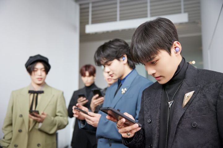 JO1 Exhibition “ JO1 in Wonderland!