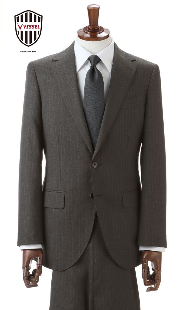 ヴィッセル神戸のNEW公式スーツ「レプリカモデル」が登場！洗練された“都会派ストライプ”デザイン