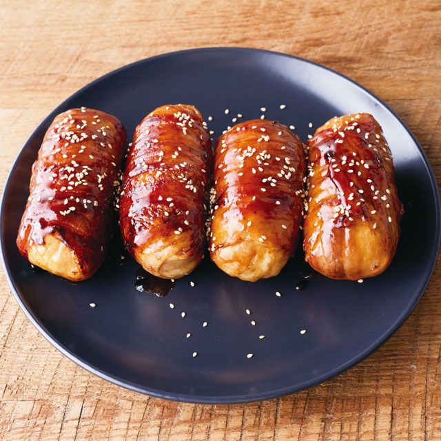 1位：甘辛だれがごはんにしみしみ！ 「肉巻きおにぎり」