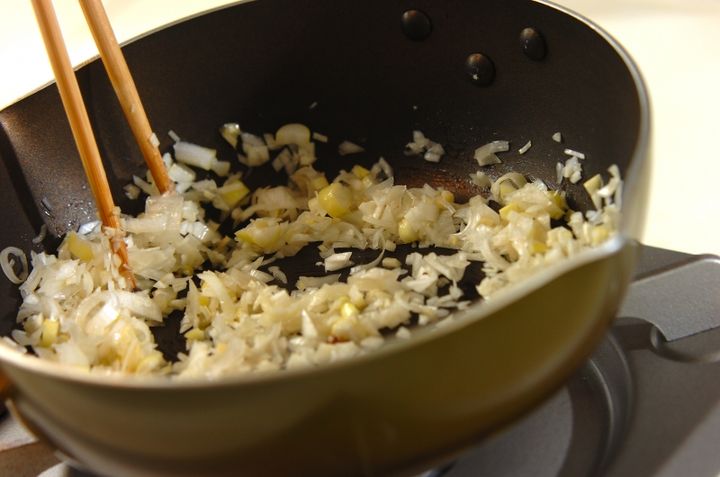 イカとセロリの炒め物の作り方1