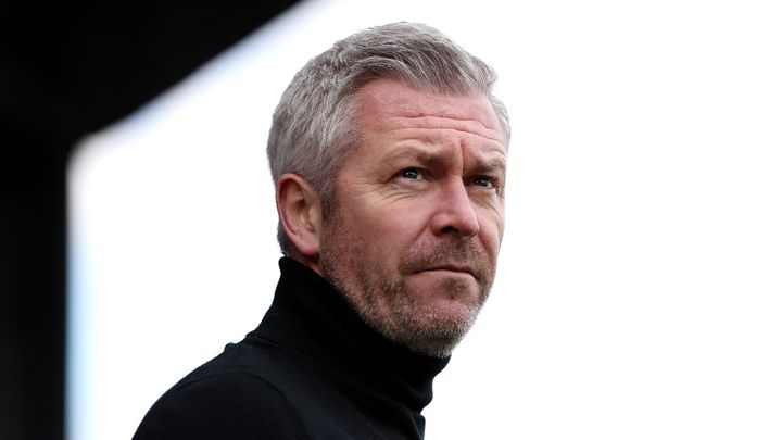 教え子の女子選手と関係か…レスター女子監督解任 「地位を維持できないほど行動規範に違反」