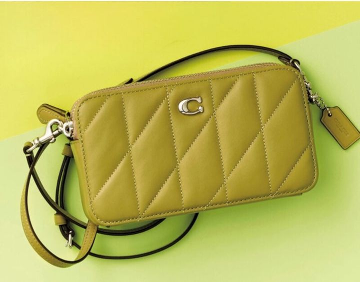 コーチのショルダー付きお財布バッグ