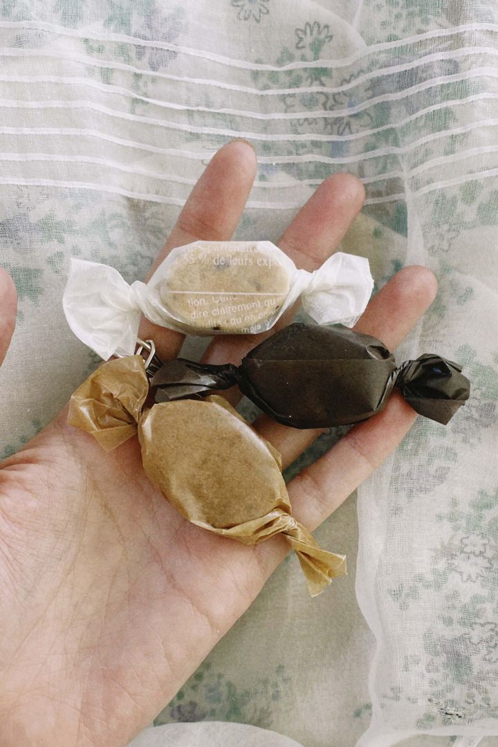 コーヒーに合うお菓子◎ 願いが叶う！？スペインの郷土菓子ポルボロン【ささやかですてきなもの 大谷有紀 vol.186】