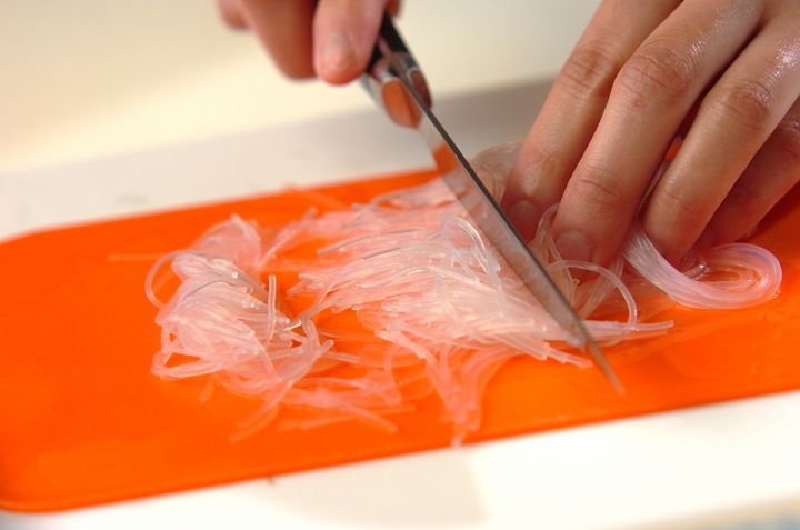 香菜入り春雨サラダの作り方1