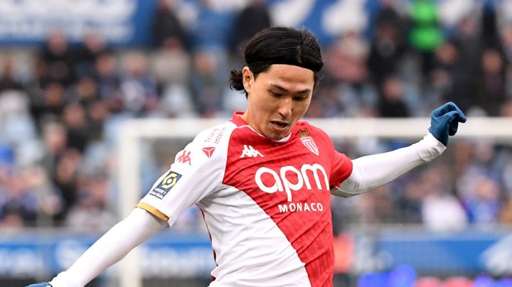 モナコ南野拓実、圧巻の反転ゴール！「この日本人は素晴らしい。ボックス内で卓越した動き」と現地も唸る